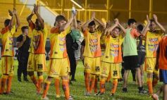 Foto de la galería: Crucero volvió a perder en su despedida de la Primera División