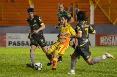 Foto de la galería: Crucero volvió a perder en su despedida de la Primera División