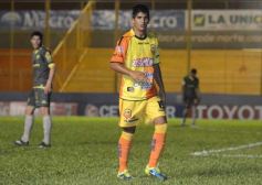 Foto de la galería: Crucero volvió a perder en su despedida de la Primera División