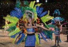 Foto de la galería: Show de Scolas, la despedida de la Estudiantina 2015, y los ganadores en acción