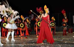 Foto de la galería: Show de Scolas, la despedida de la Estudiantina 2015, y los ganadores en acción