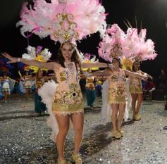Foto de la galería: Show de Scolas, la despedida de la Estudiantina 2015, y los ganadores en acción