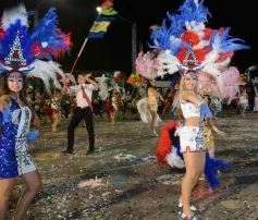 Foto de la galería: Show de Scolas, la despedida de la Estudiantina 2015, y los ganadores en acción