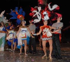 Foto de la galería: Show de Scolas, la despedida de la Estudiantina 2015, y los ganadores en acción