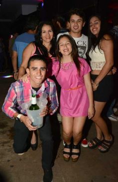 Foto de la galería: El Fogón, reino de la buena onda, convocó a muchísimos amigos