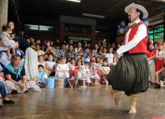 Foto de la galería: El Día de la Tradición se vivió en el Colegio del Carmen