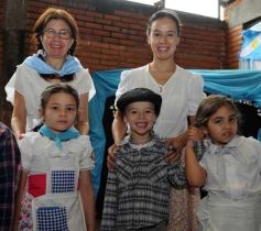Foto de la galería: El Día de la Tradición se vivió en el Colegio del Carmen