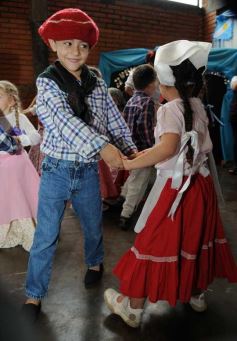 Foto de la galería: El Día de la Tradición se vivió en el Colegio del Carmen