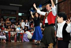 Foto de la galería: El Día de la Tradición se vivió en el Colegio del Carmen