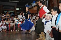 Foto de la galería: El Día de la Tradición se vivió en el Colegio del Carmen