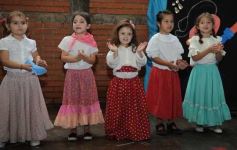 Foto de la galería: El Día de la Tradición se vivió en el Colegio del Carmen