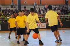 Foto de la galería: Los chicos del Colegio del Carmen se lucieron en la Fiesta de la Educación Física