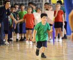 Foto de la galería: Los chicos del Colegio del Carmen se lucieron en la Fiesta de la Educación Física