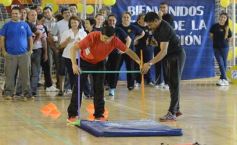 Foto de la galería: Los chicos del Colegio del Carmen se lucieron en la Fiesta de la Educación Física
