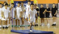 Foto de la galería: Los chicos del Colegio del Carmen se lucieron en la Fiesta de la Educación Física