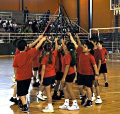 Foto de la galería: Los chicos del Colegio del Carmen se lucieron en la Fiesta de la Educación Física
