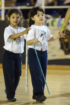 Foto de la galería: Los chicos del Colegio del Carmen se lucieron en la Fiesta de la Educación Física