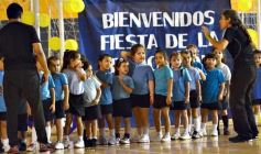 Foto de la galería: Los chicos del Colegio del Carmen se lucieron en la Fiesta de la Educación Física