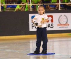 Foto de la galería: Los chicos del Colegio del Carmen se lucieron en la Fiesta de la Educación Física