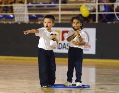 Foto de la galería: Los chicos del Colegio del Carmen se lucieron en la Fiesta de la Educación Física