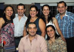 Foto de la galería: Mabel Noemí festejó los 50 con una fiesta alegre y emotiva