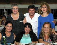 Foto de la galería: Mabel Noemí festejó los 50 con una fiesta alegre y emotiva