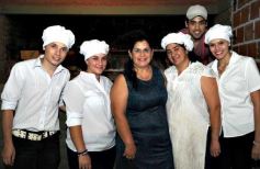 Foto de la galería: Mabel Noemí festejó los 50 con una fiesta alegre y emotiva