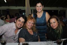 Foto de la galería: Mabel Noemí festejó los 50 con una fiesta alegre y emotiva