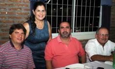 Foto de la galería: Mabel Noemí festejó los 50 con una fiesta alegre y emotiva