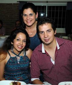 Foto de la galería: Mabel Noemí festejó los 50 con una fiesta alegre y emotiva