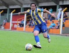 Foto de la galería: Liga Posadeña: Crucero le ganó a Mitre y sueña