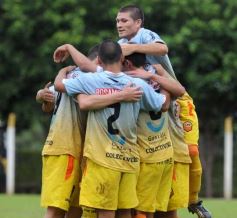 Foto de la galería: Liga Posadeña: Crucero le ganó a Mitre y sueña