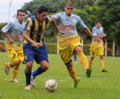 Foto de la galería: Liga Posadeña: Crucero le ganó a Mitre y sueña