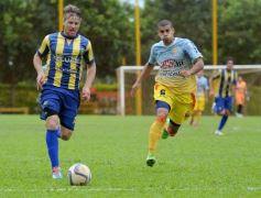 Foto de la galería: Liga Posadeña: Crucero le ganó a Mitre y sueña