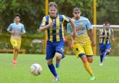 Foto de la galería: Liga Posadeña: Crucero le ganó a Mitre y sueña