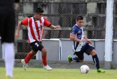 Foto de la galería: Un empate que no benefició a ninguno