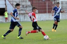 Foto de la galería: Un empate que no benefició a ninguno