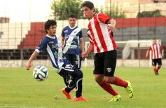 Foto de la galería: Un empate que no benefició a ninguno