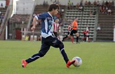 Foto de la galería: Un empate que no benefició a ninguno