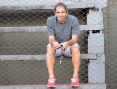 Foto de la galería: Un empate que no benefició a ninguno