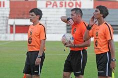 Foto de la galería: Un empate que no benefició a ninguno