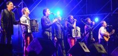 Foto de la galería: Empezó el gran festival de cara al río Paraná