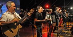 Foto de la galería: Empezó el gran festival de cara al río Paraná