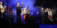 Foto de la galería: Empezó el gran festival de cara al río Paraná
