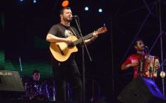 Foto de la galería: Empezó el gran festival de cara al río Paraná