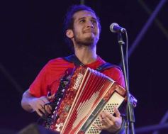 Foto de la galería: Empezó el gran festival de cara al río Paraná