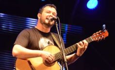 Foto de la galería: Empezó el gran festival de cara al río Paraná