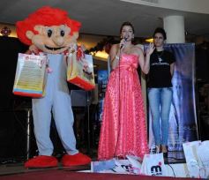 Foto de la galería: Desfile, show y fiesta en el cumpleaños del Posadas Plaza Shopping