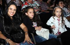 Foto de la galería: Los talentos de la Escuela de Comedia Musical brillaron en el Montoya