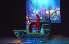 Foto de la galería: Los talentos de la Escuela de Comedia Musical brillaron en el Montoya